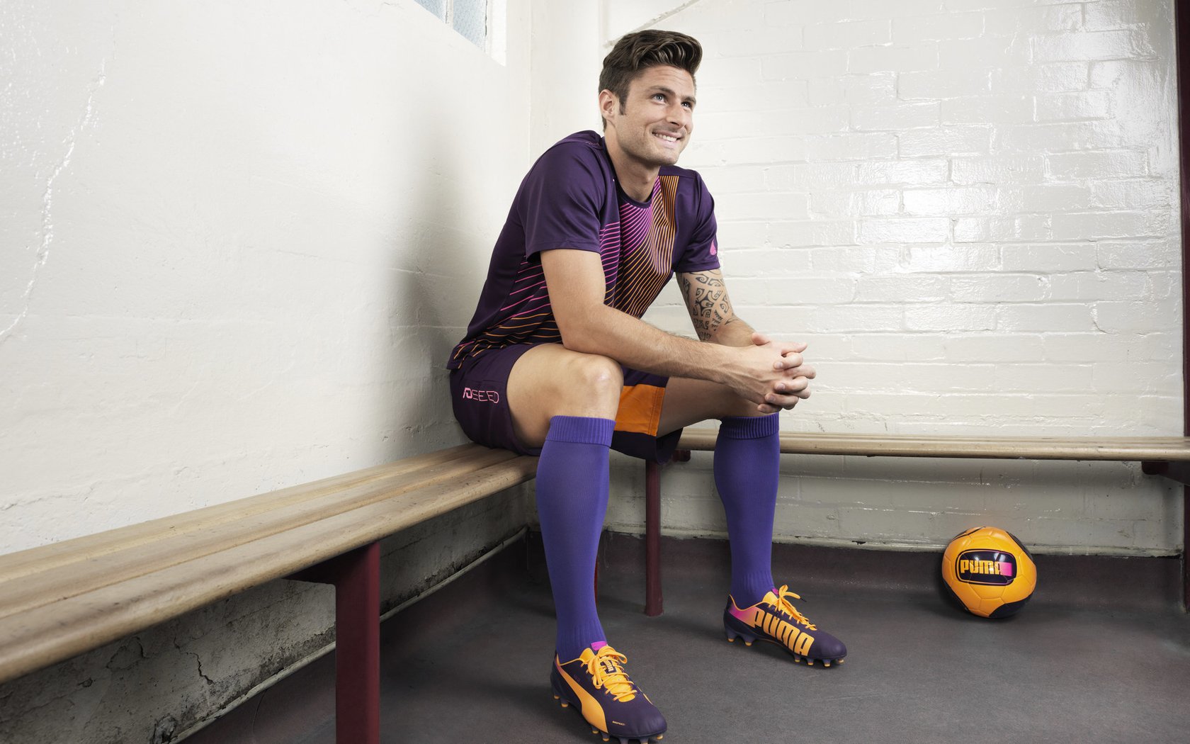 赛场上最具争议的判罚回顾，赛场上裁判错了怎么办